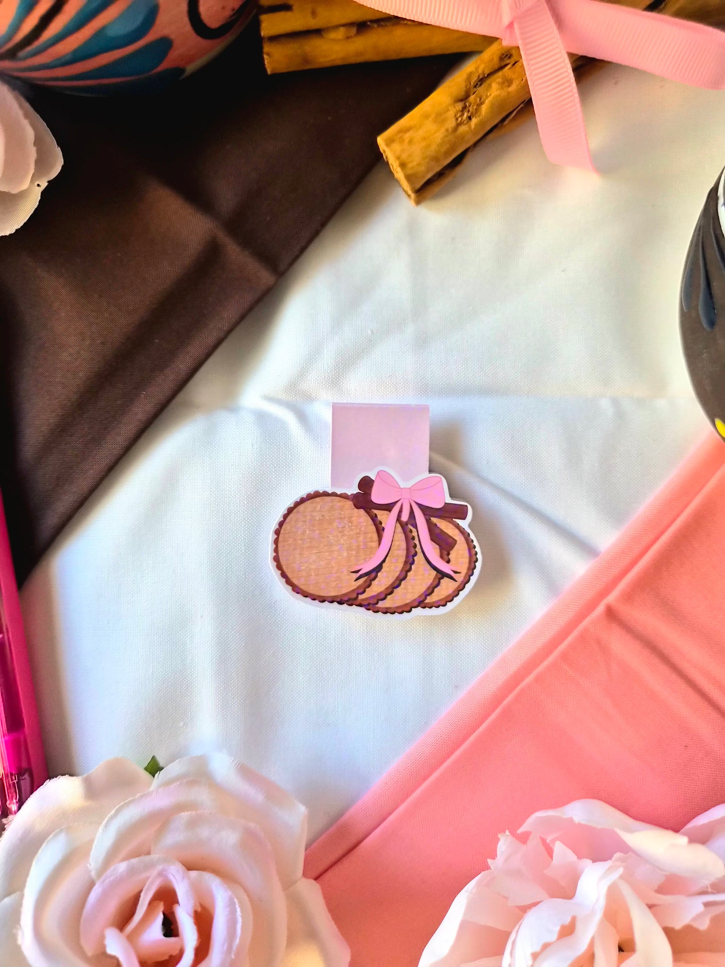 Canelita Cookie Magnetic Bookmark