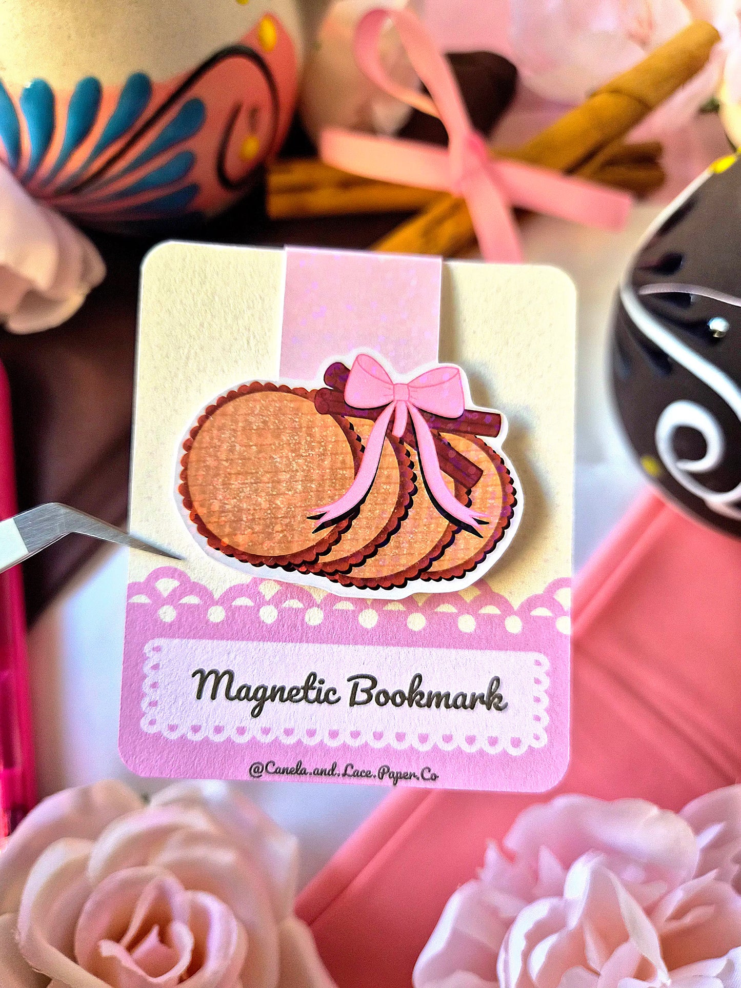 Canelita Cookie Magnetic Bookmark