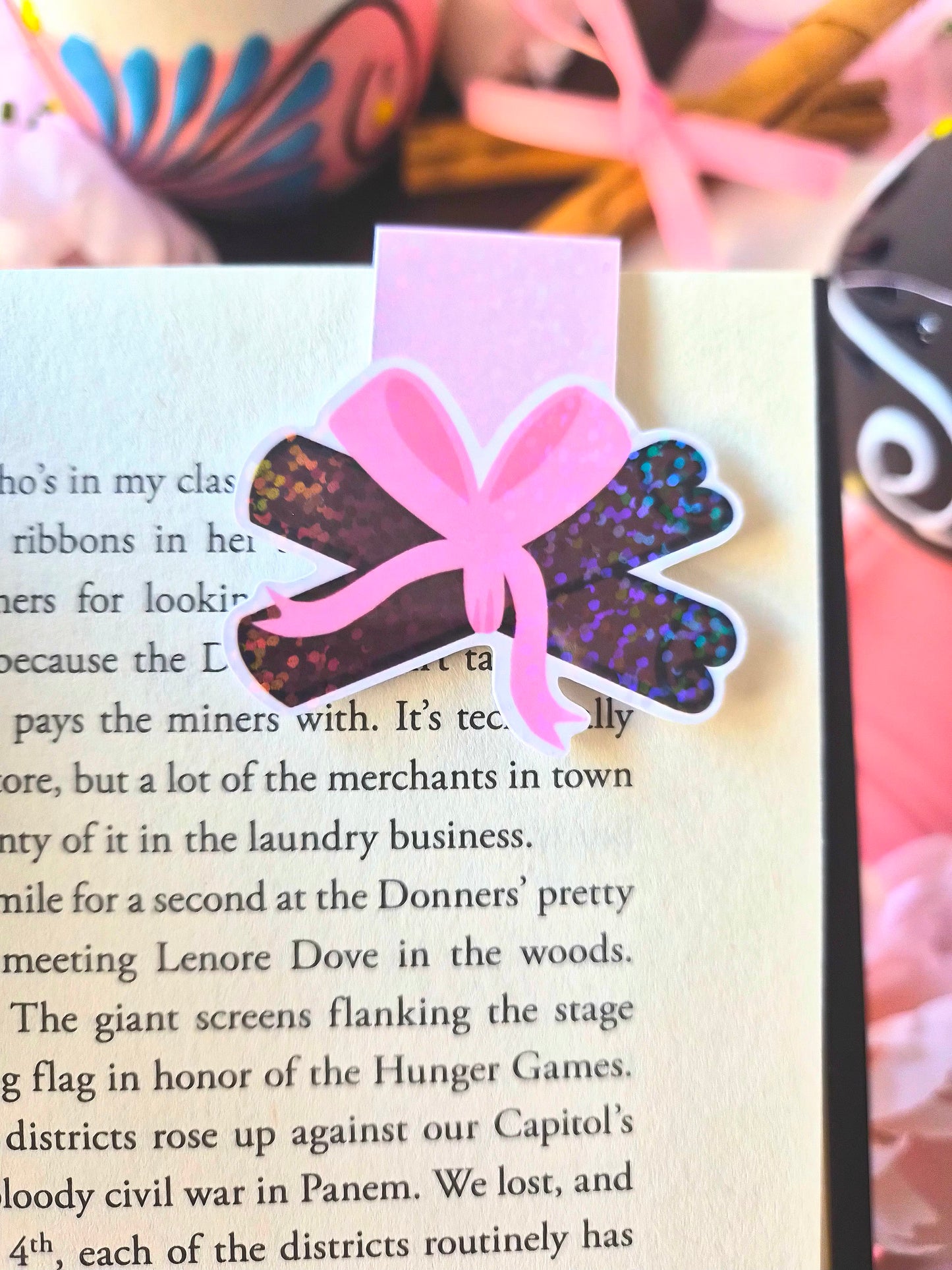 Canela Magnetic Bookmark