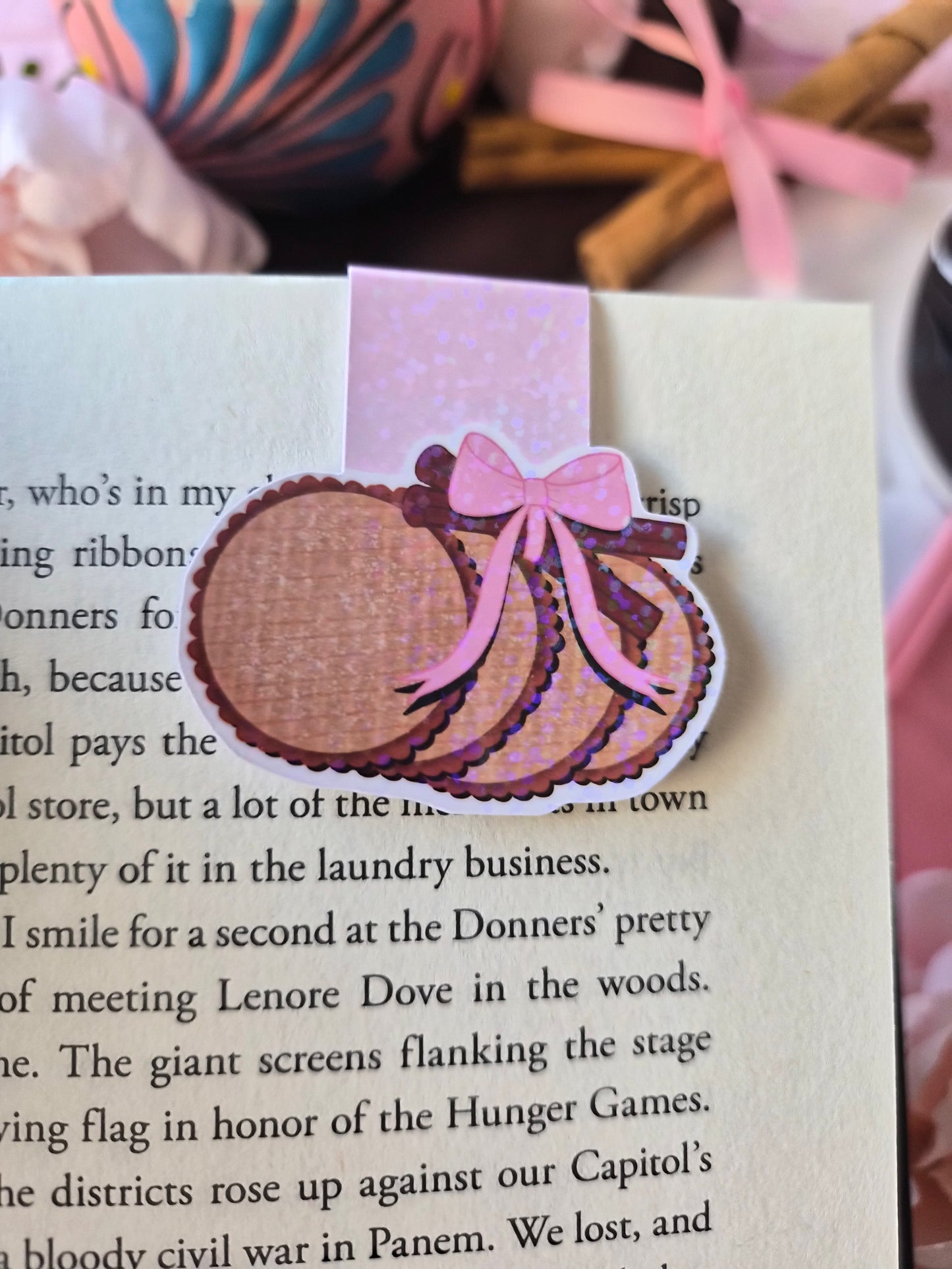 Canelita Cookie Magnetic Bookmark